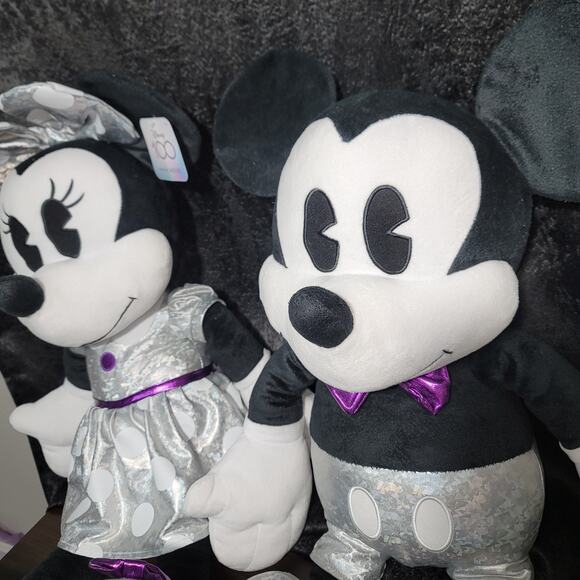 Disney's 100 Years of Wonder NWT Jumbo Minnie Micky Mouse Plush Soft 31" Silver - Picture 6 of 8